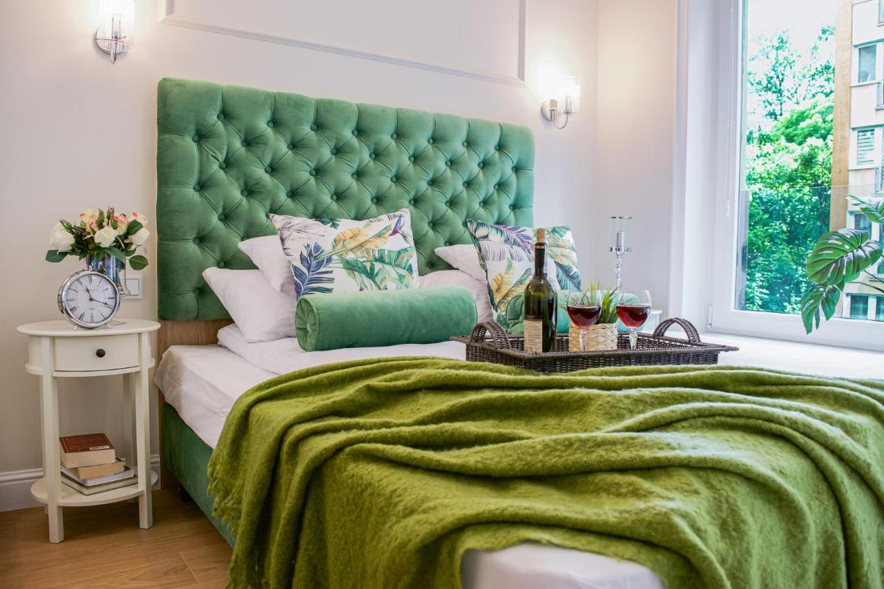 Warsaw Seasons By Alluxe Boutique Apartments Exteriör bild