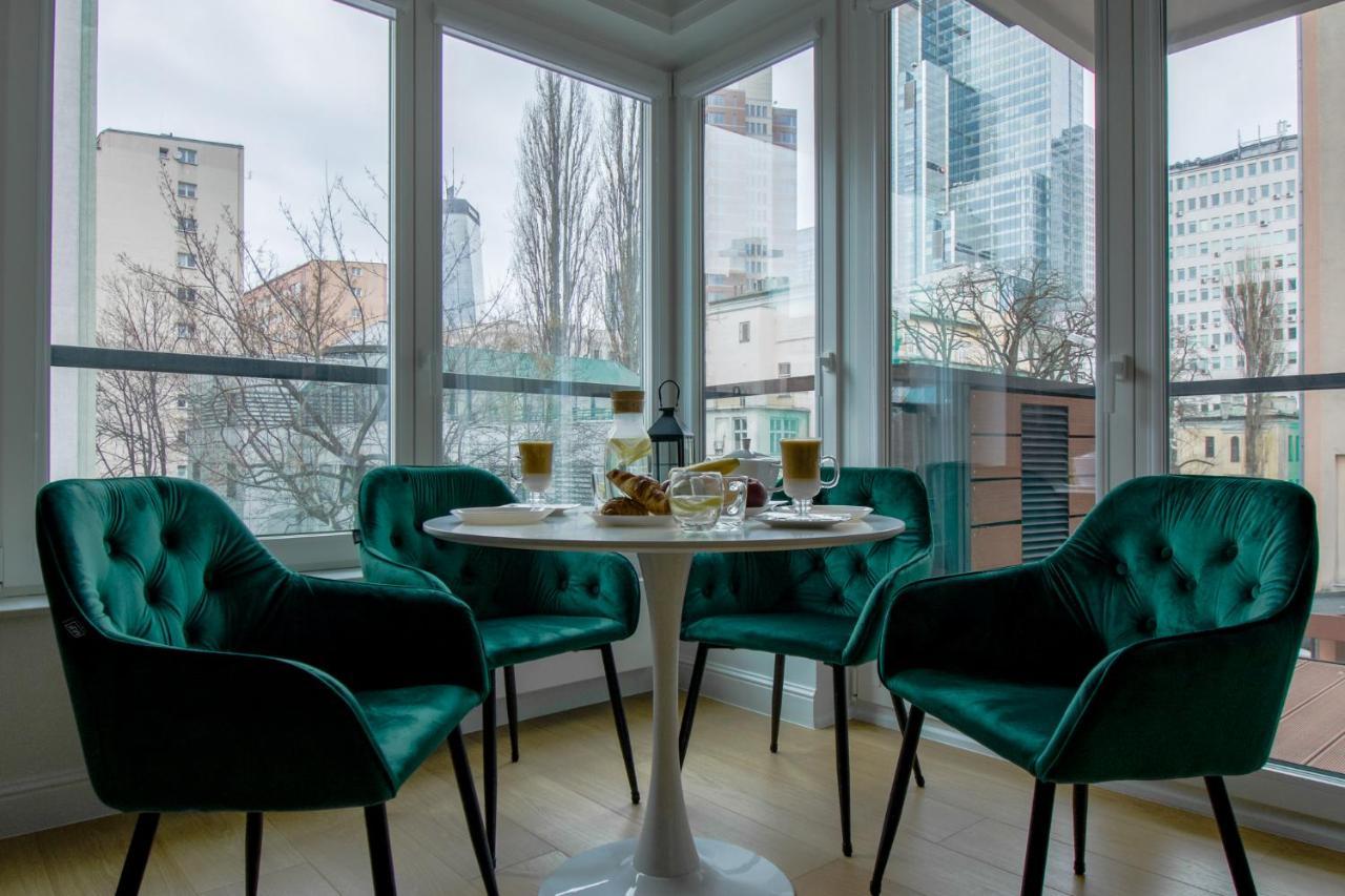 Warsaw Seasons By Alluxe Boutique Apartments Exteriör bild