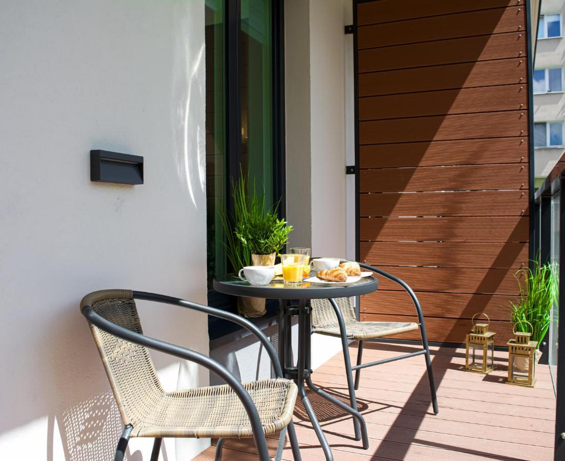 Warsaw Seasons By Alluxe Boutique Apartments Exteriör bild