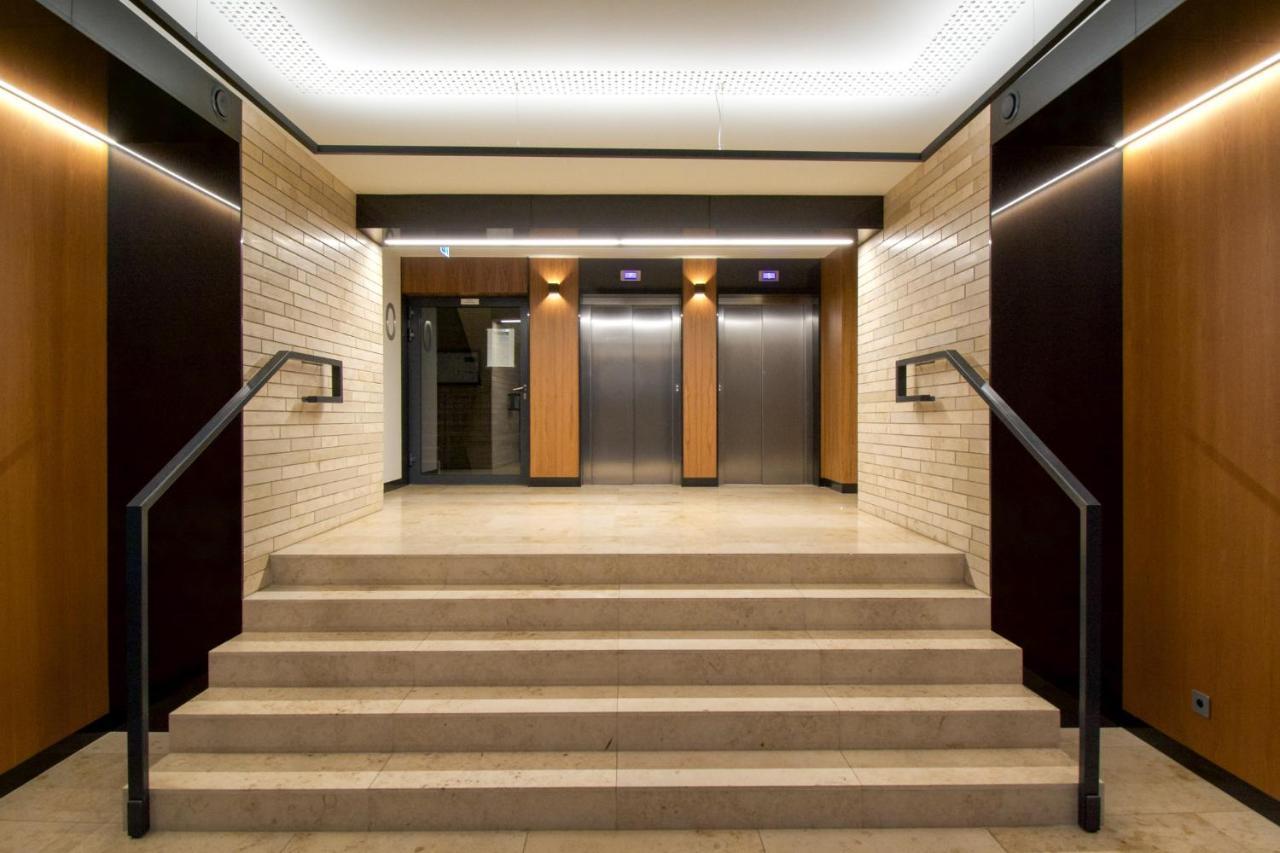 Warsaw Seasons By Alluxe Boutique Apartments Exteriör bild