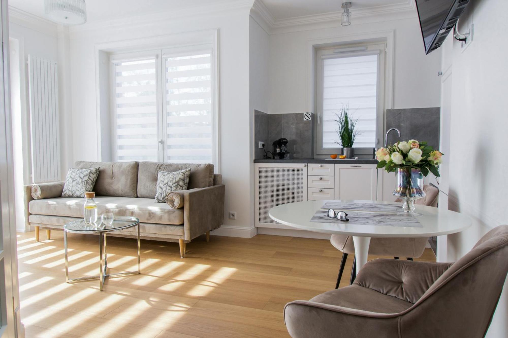Warsaw Seasons By Alluxe Boutique Apartments Rum bild